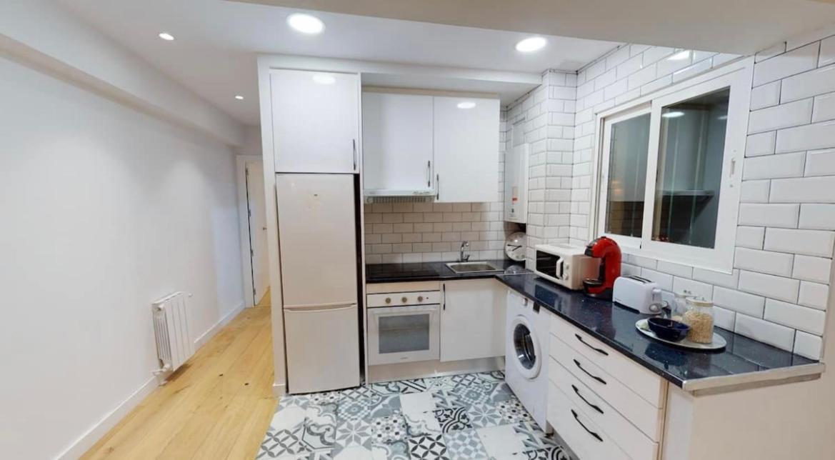 Edsam Brown Madrid Appartement Buitenkant foto