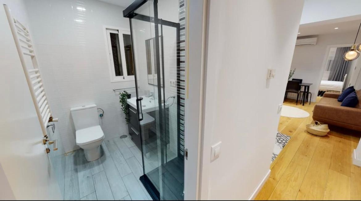 Edsam Brown Madrid Appartement Buitenkant foto